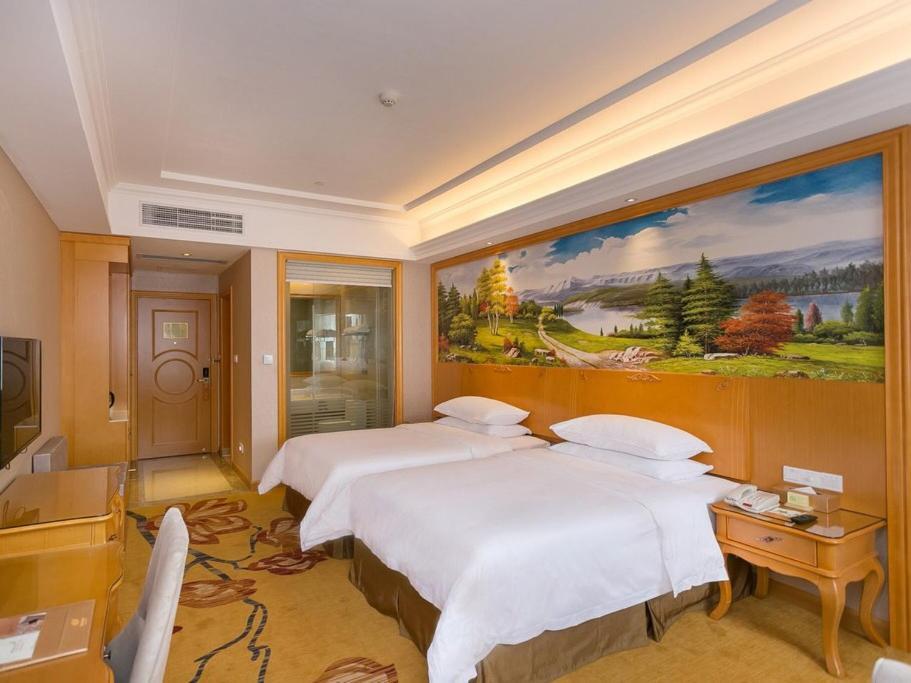 Vienna Hotel Guangzhou Beijing Road Esterno foto